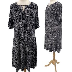 Chicos Mini Dress Keyhole Neck White Tropical Sailboat Print Black Womens 12